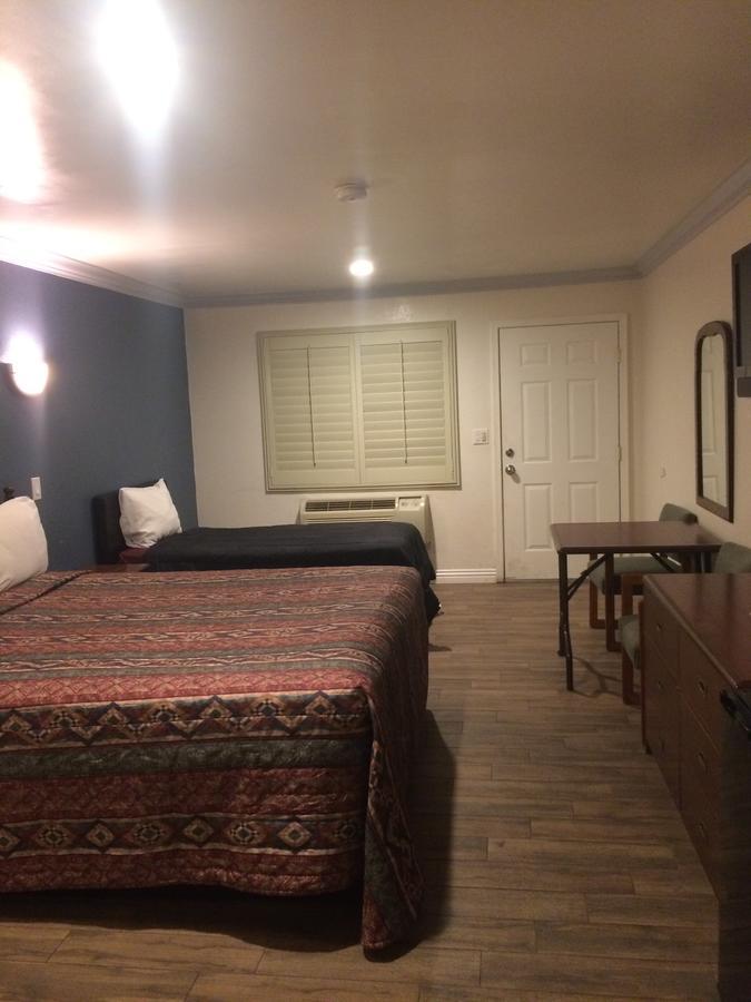 Royal Inn Lomita Экстерьер фото