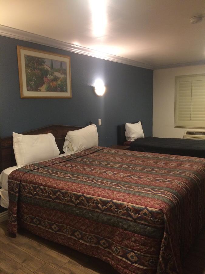 Royal Inn Lomita Экстерьер фото